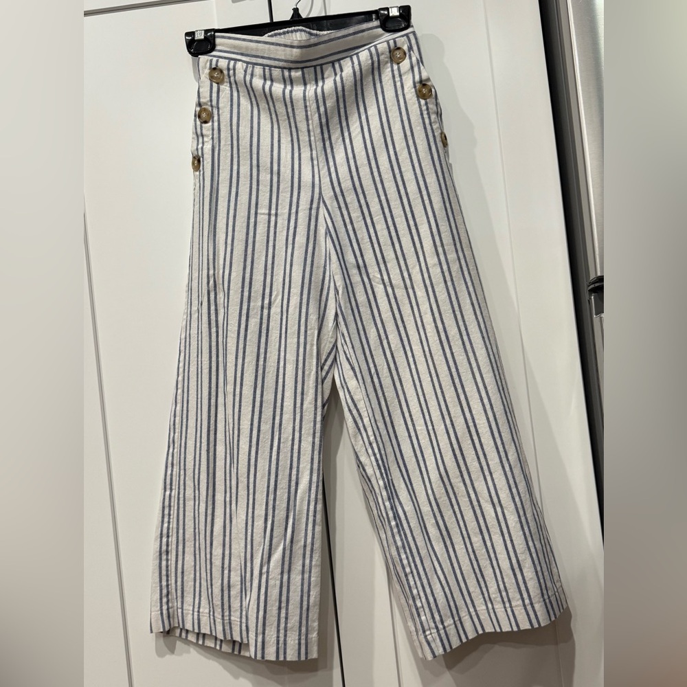 Timing Blue and White Striped Crop Pants